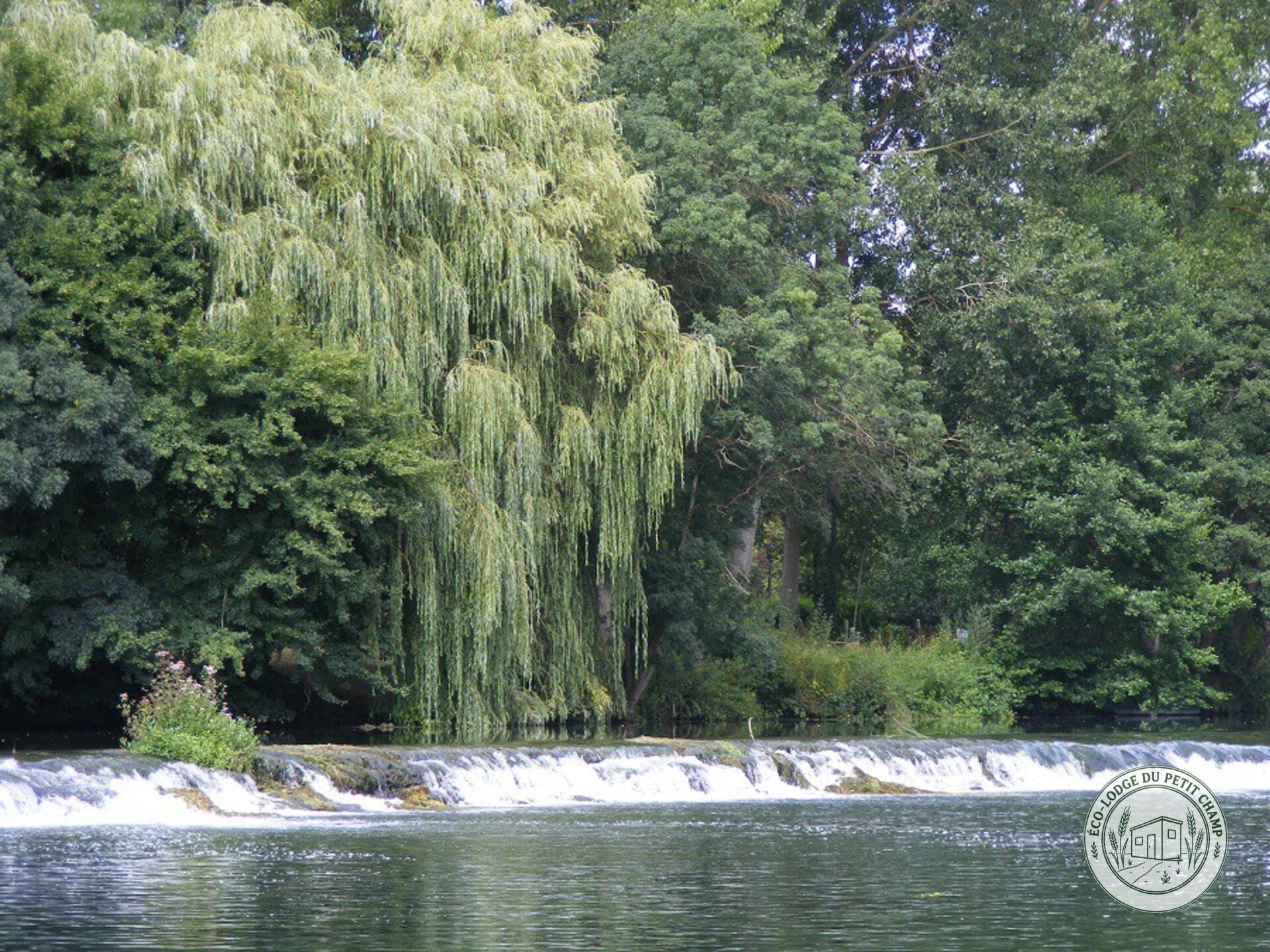 Écluse sur la Charente, balade au fil de l’eau
